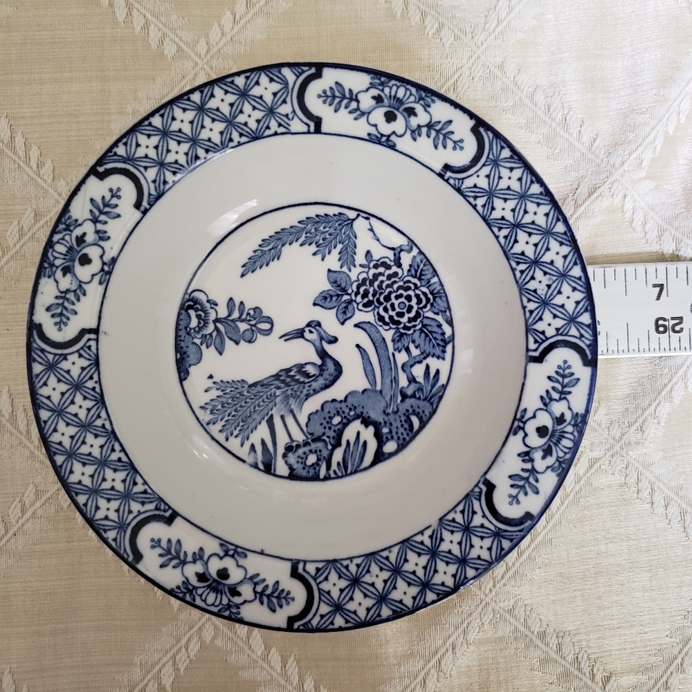 Yuan small antique dish.